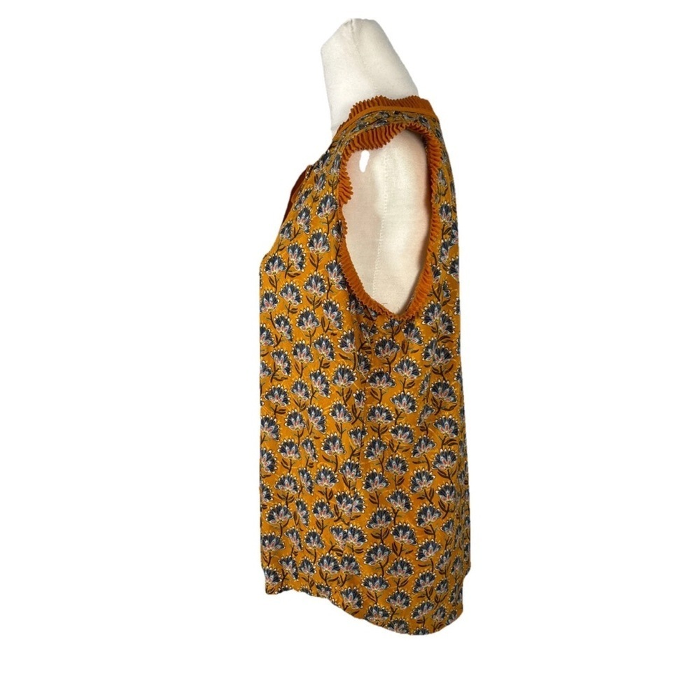 Chenault Floral Sleeveless Blouse With Tie Neckline Petite Small - Picture 2 of 8